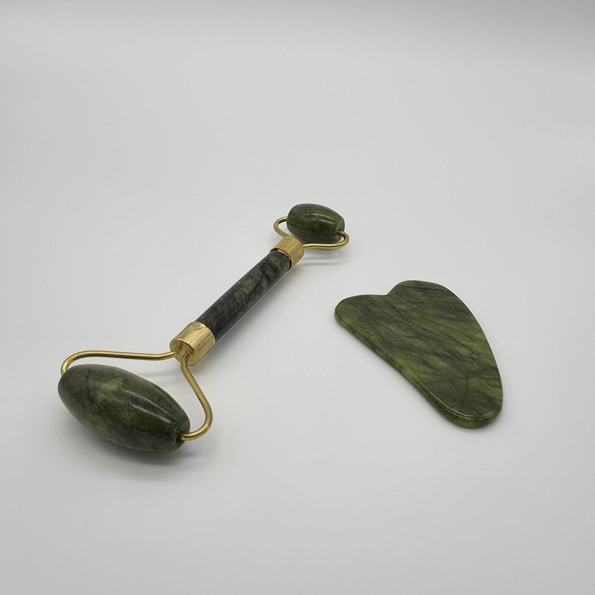 Yeşim Taşı Gua Sha Yüz Masaj Seti