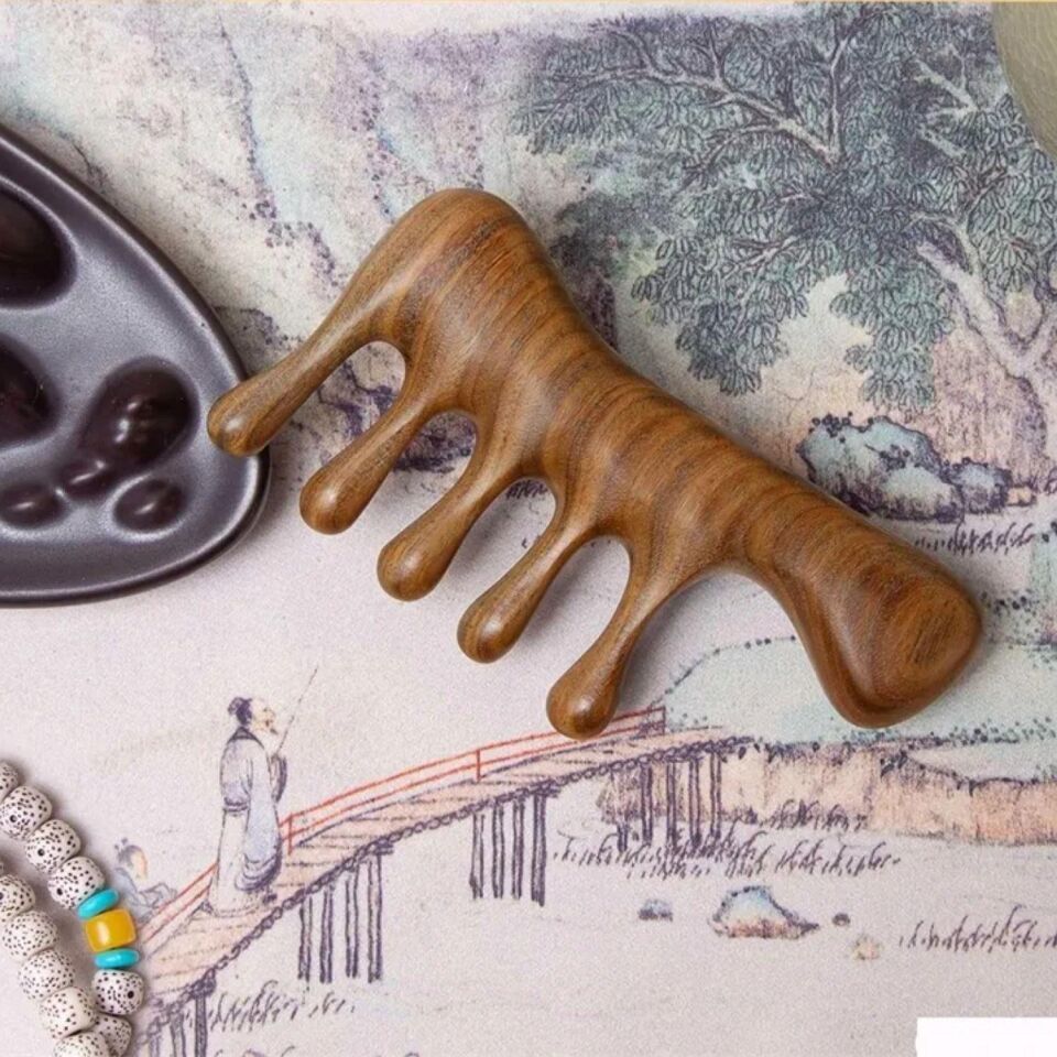 Ahşap Sandal Ağacı Gugu Masaj Yüz Masaj Gua Sha Saç Tarağı Model 2