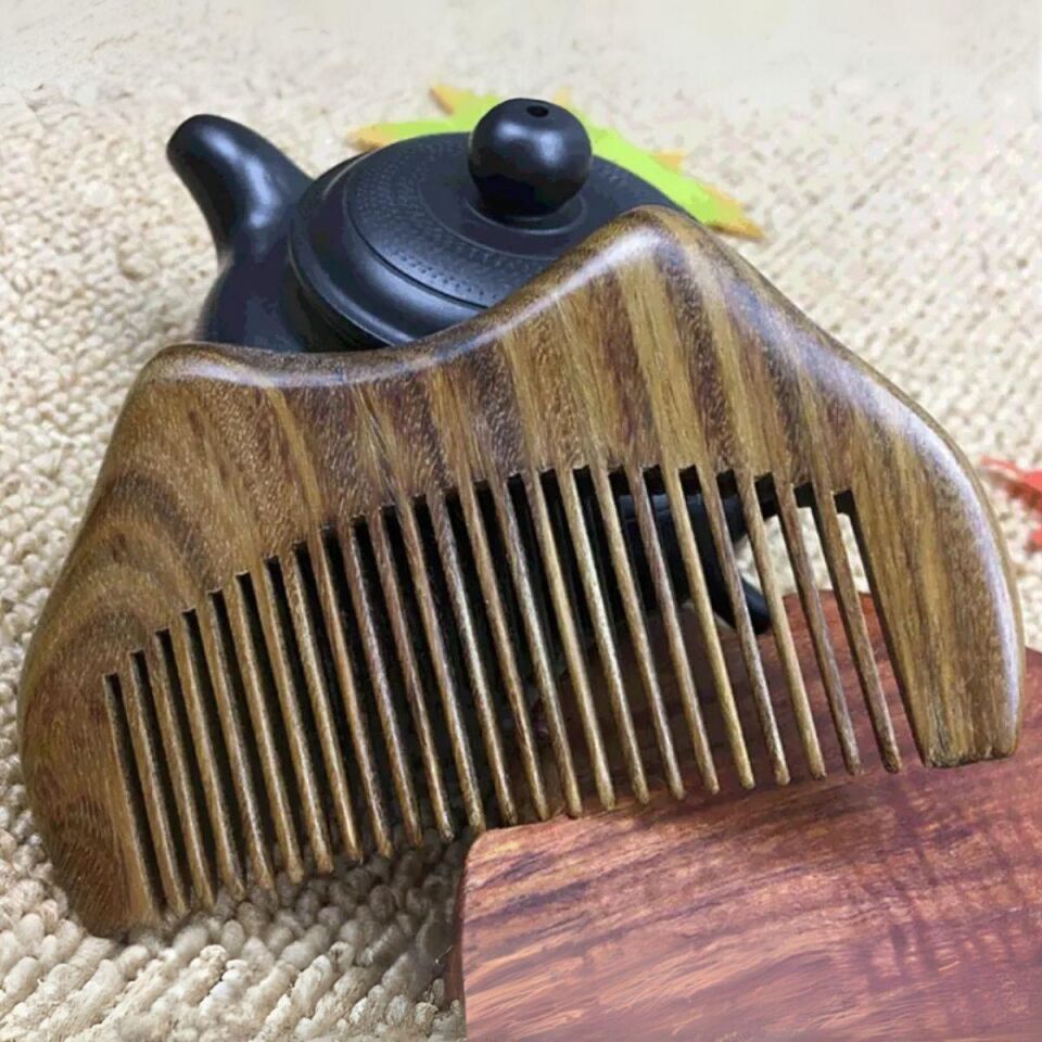 Ahşap Sandal Ağacı Gugu Masaj Yüz Masaj Gua Sha Saç Tarağı Model 8